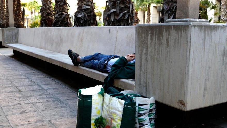 La Coordinadora de entidades para personas sin hogar lanza una advertencia sobre la ordenanza cívica de Zaragoza: "Una falta grave condena a una persona de por vida"