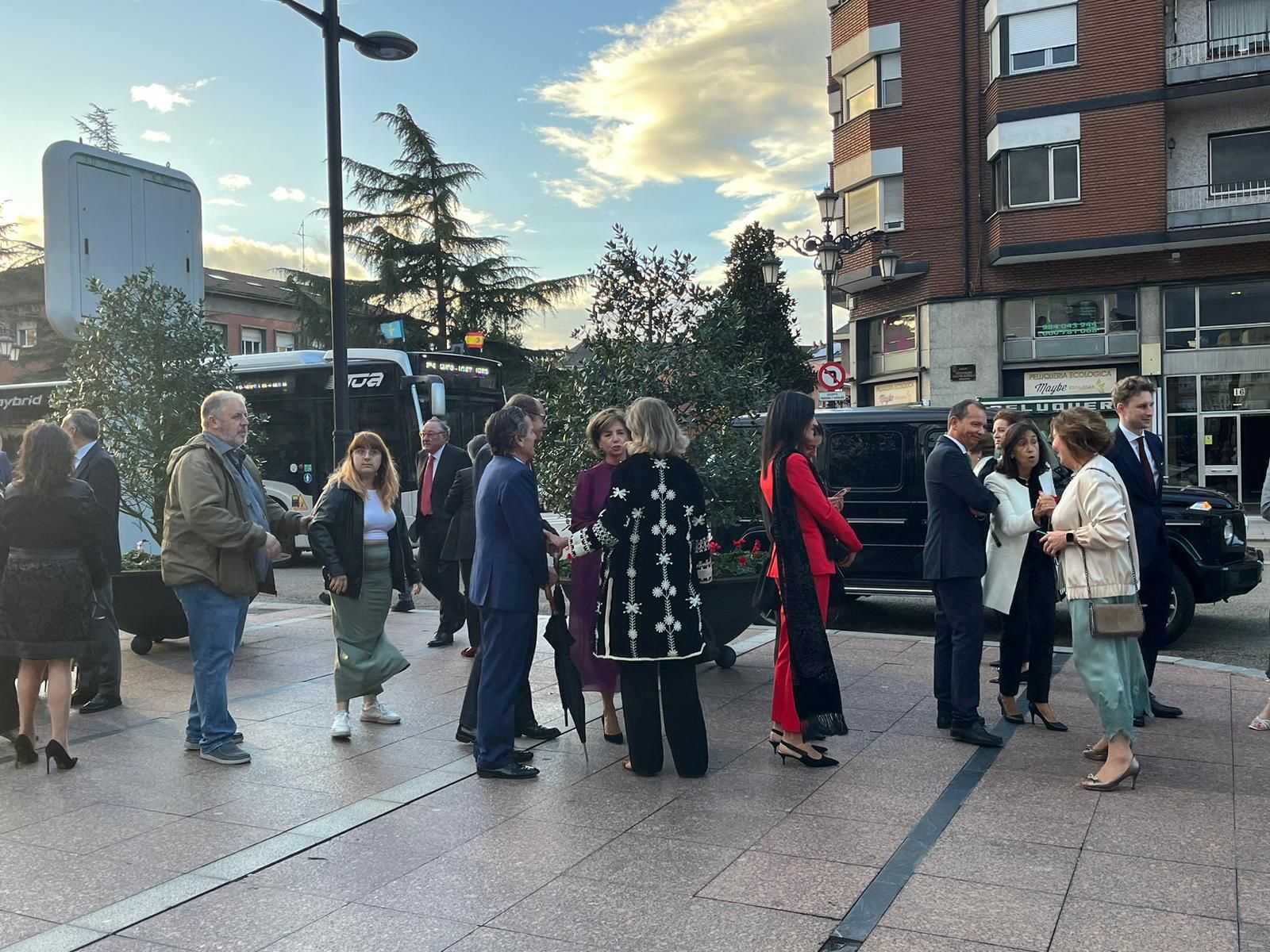 EN IMÁGENES: La Familia Real asiste en Oviedo al concierto de los premios "Princesa de Asturias"