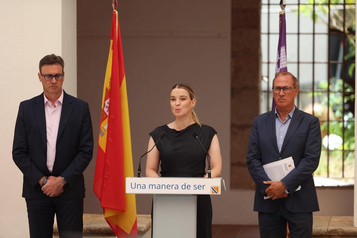 Todas las imágenes de la rueda de prensa en Ibiza de la presidenta del Govern, Marga Prohens