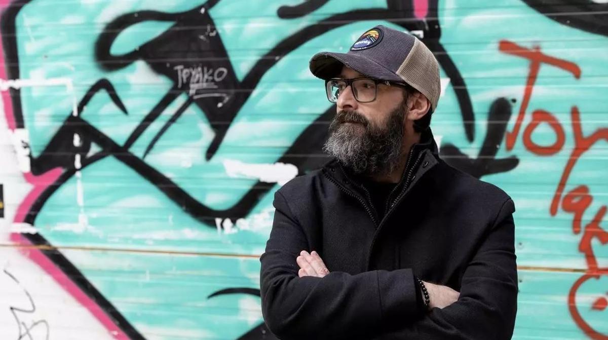 El escritor almeriense Juan Manuel Gil, en una imagen reciente