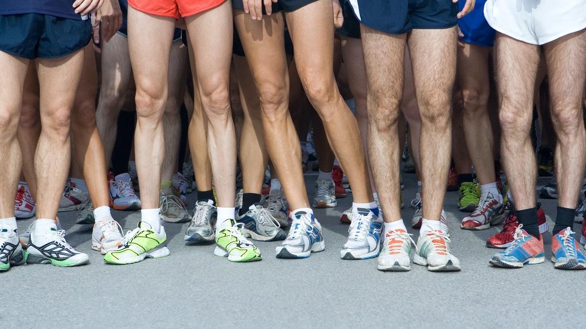 ¿Qué es el drop de la zapatilla y cómo afecta a las piernas y pies de los runners?