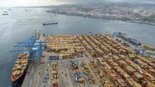 El negocio portuario de las Islas se dispara tras hacerse Boluda con Samskip