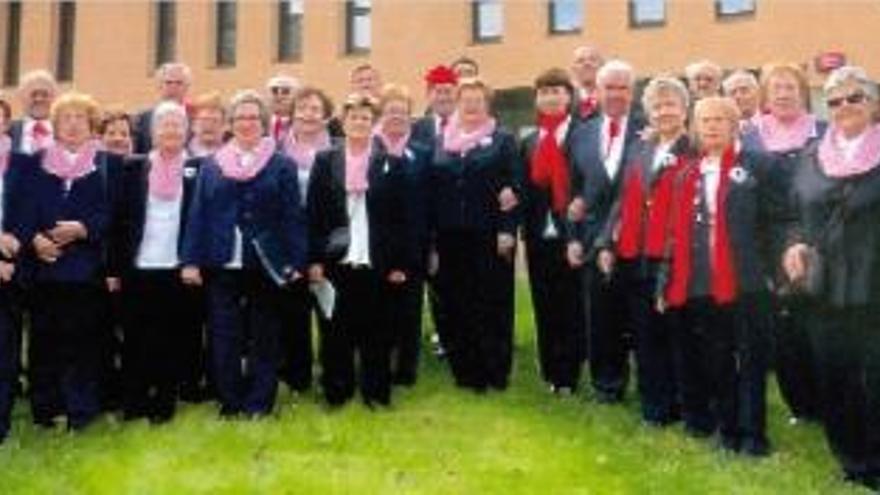 L&#039;Agrupació de Cantaires de Navarcles canta &quot;La Joia del Moianès&quot; i el vals &quot;Quin Goig&quot;