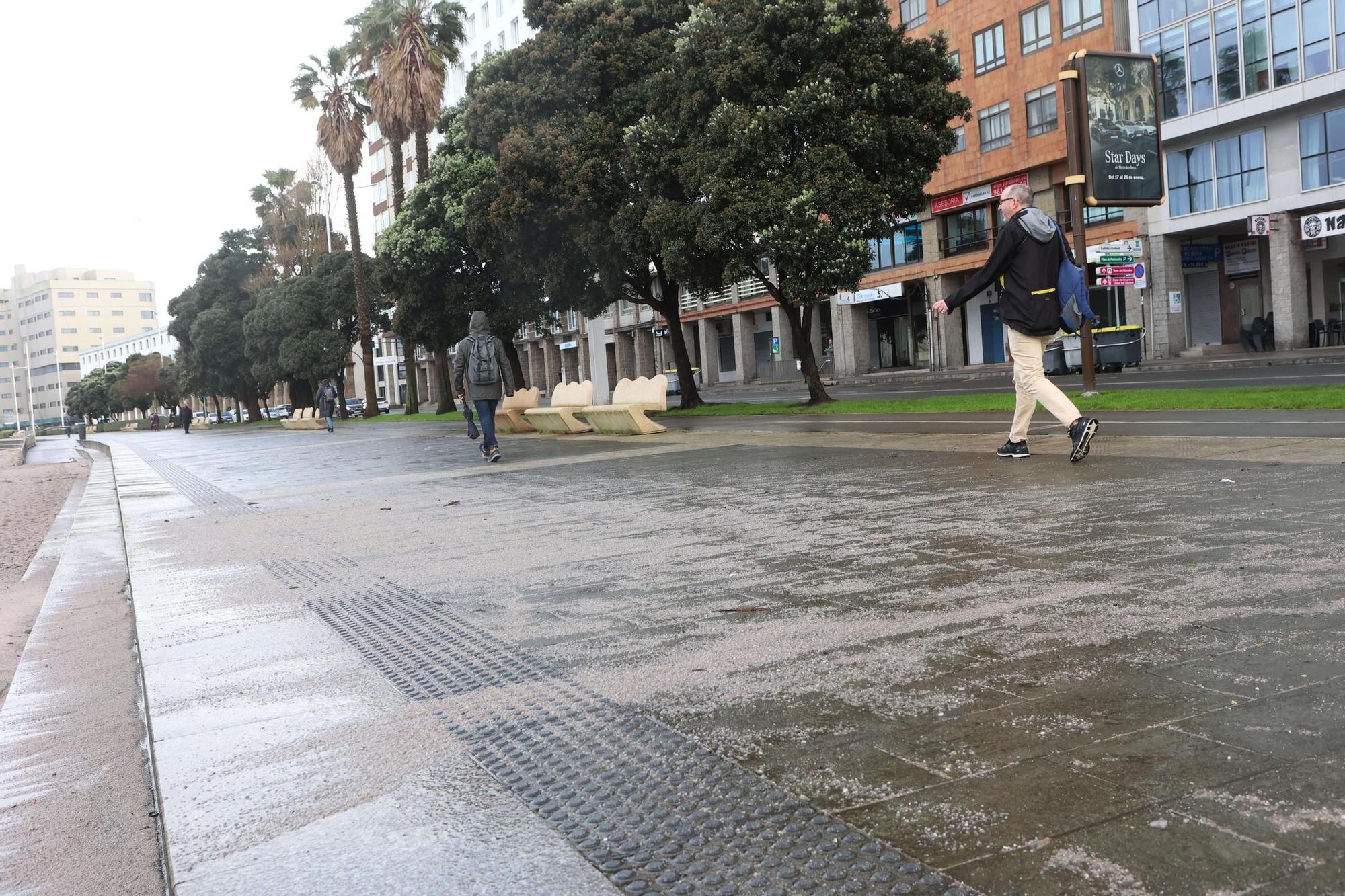Alerta roja en el mar en A Coruña