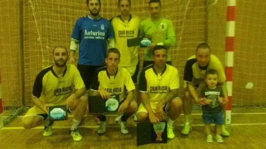 Casa Alicia, el equipo campeón del XI trofeo de fútbol sala de Castrillón.