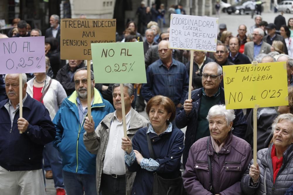 Manifestació a Girona contra el pla de pensions paneuropeus