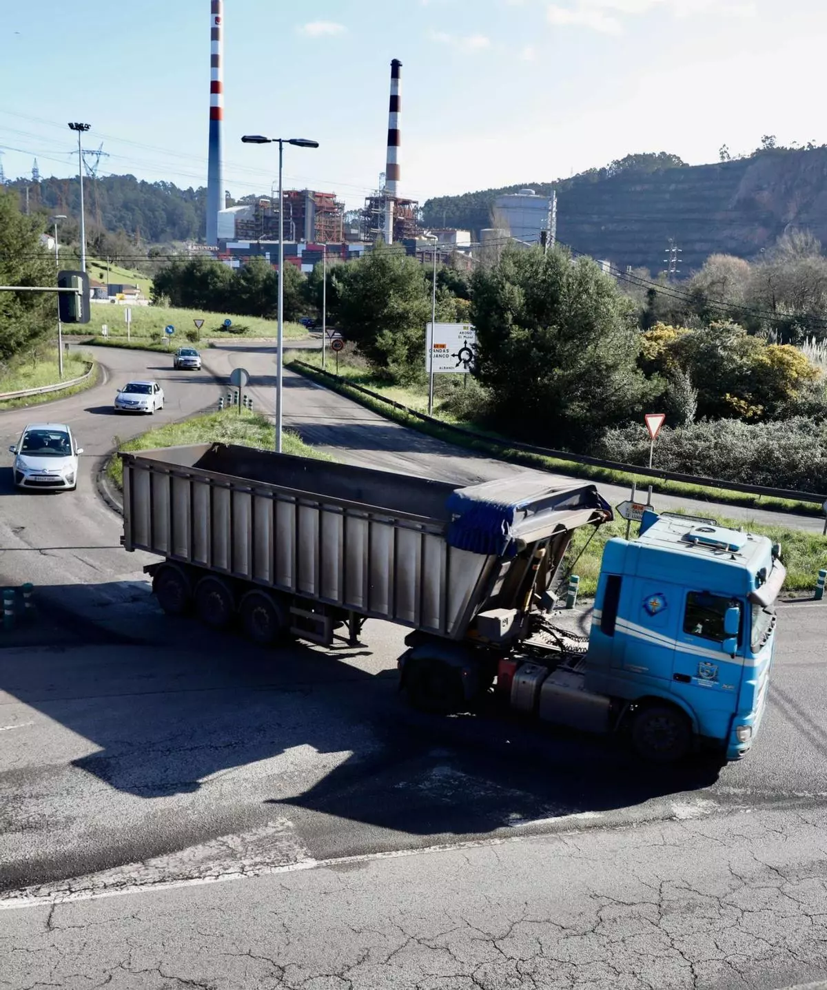 El Principado vincula el vial de Aboño al Puerto a lograr un "consenso" con los ayuntamientos de Gijón y Carreño