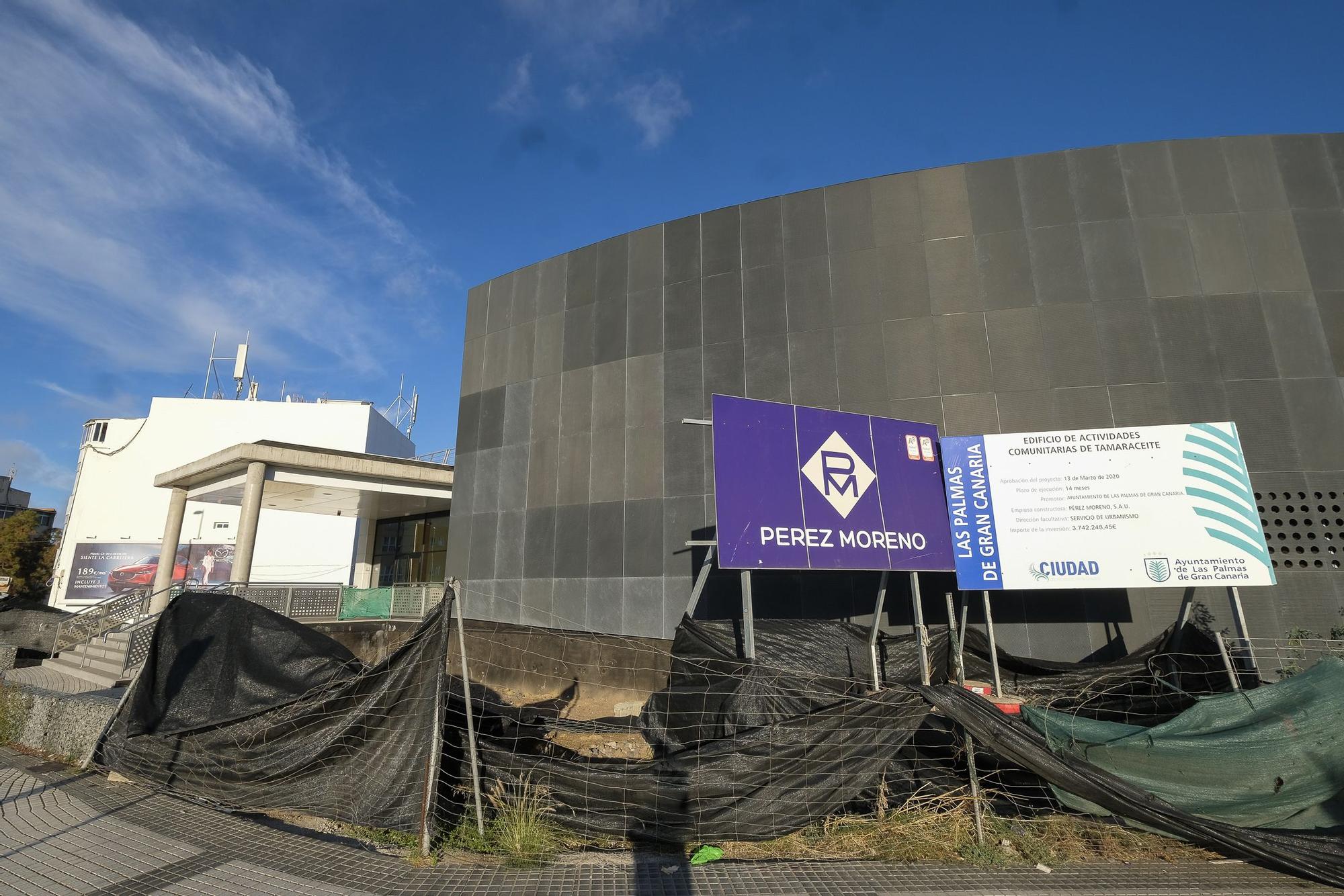 Obras en el centro cultural Jesús Arencibia, en el barrio de Tamaraceite