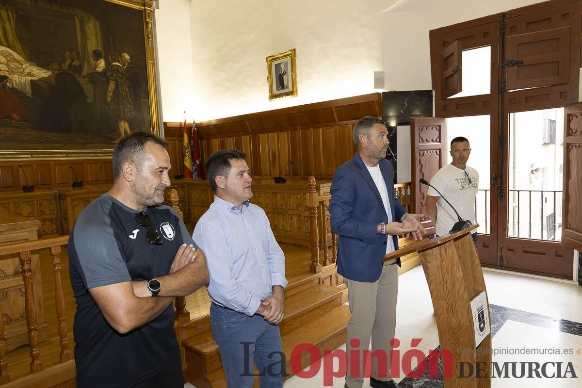 Recepción de los equipos de fútbol de las Escuelas Municipales de Caravaca que han conseguido ascenso