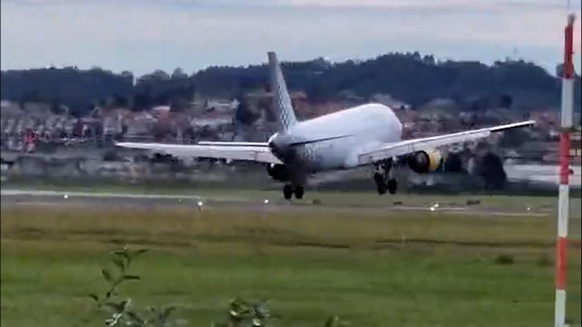 Aterrizaje abortado en Santander