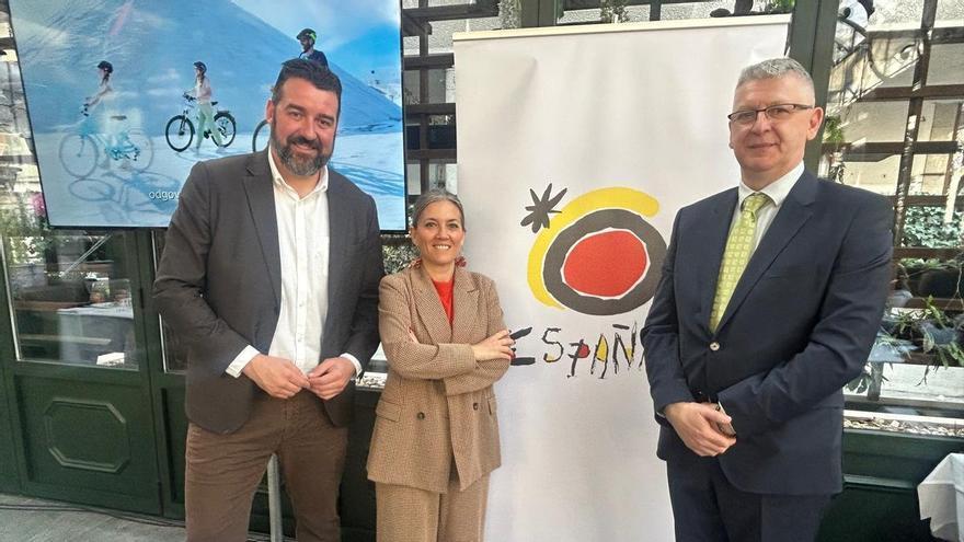 La Costa Blanca posiciona su potencial turístico en el mercado serbio con una presentación de destino ante 60 agentes