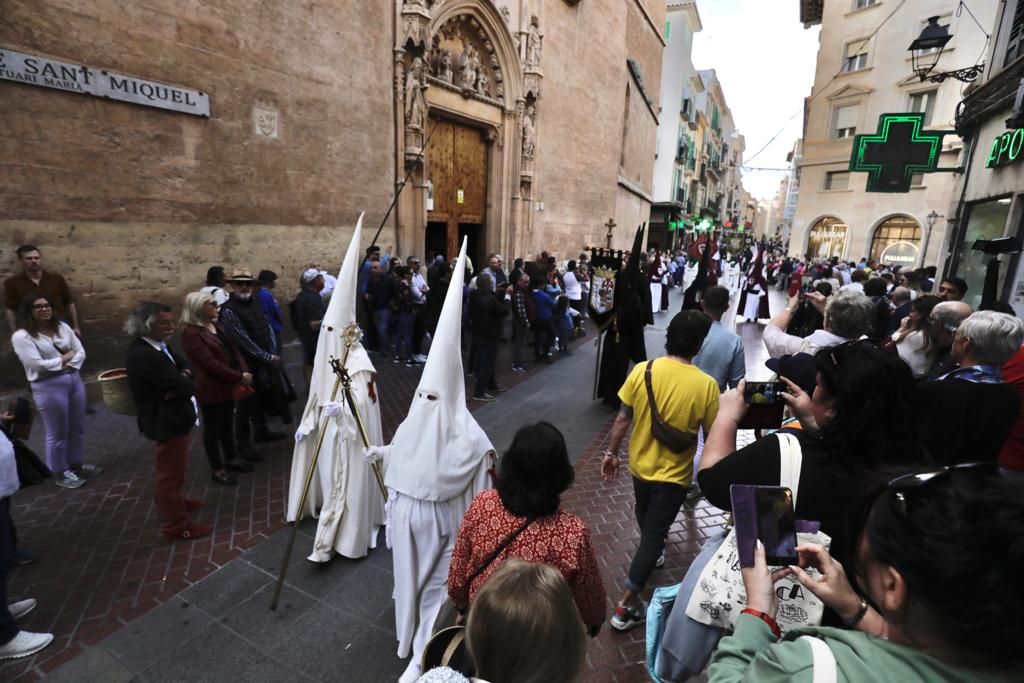 FOTOS | Semana Santa en Palma: procesión de los Estandartes