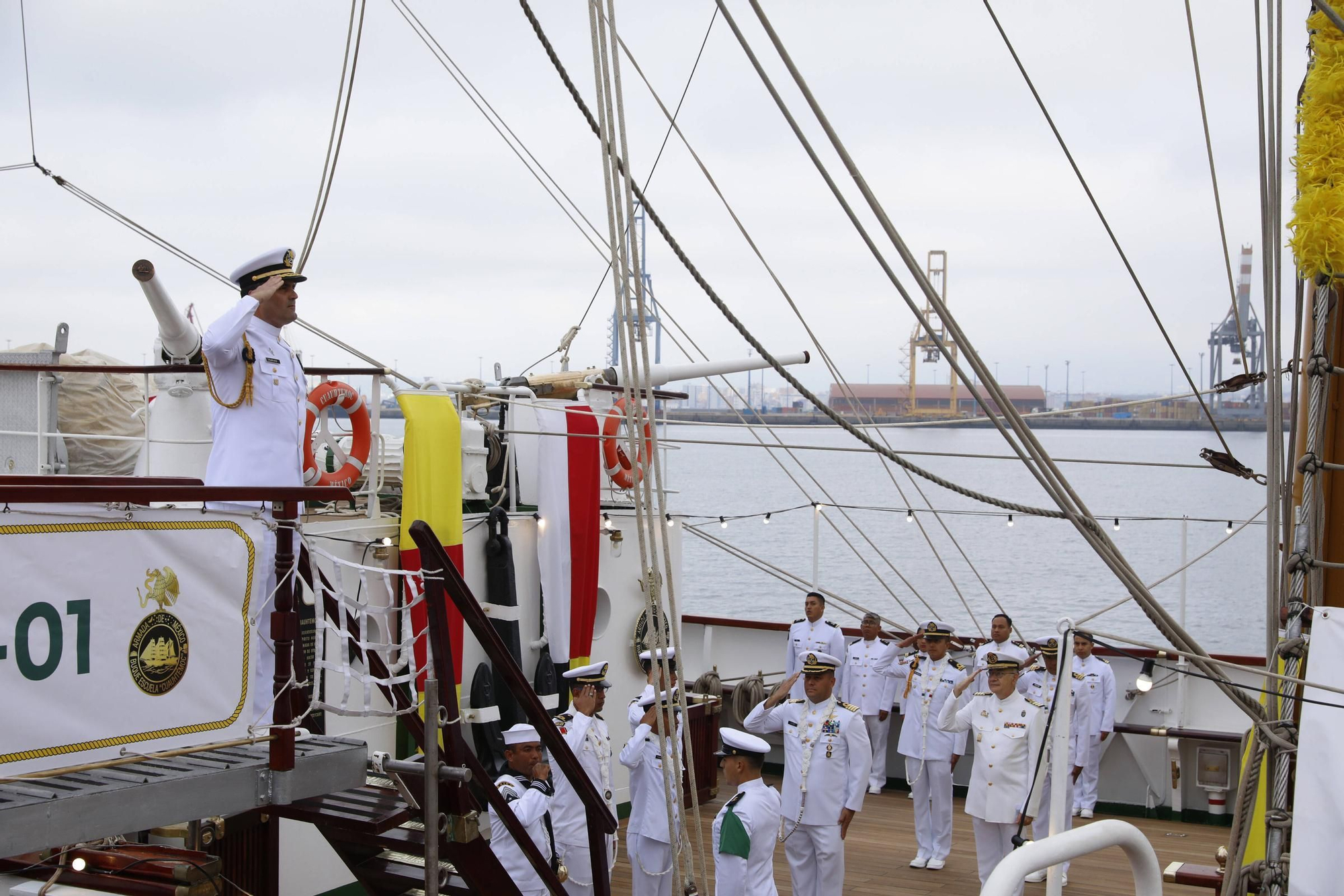 En imágenes: Así es el «Cuauhtémoc», el imponente barco de México que acaba de llegar a Gijón