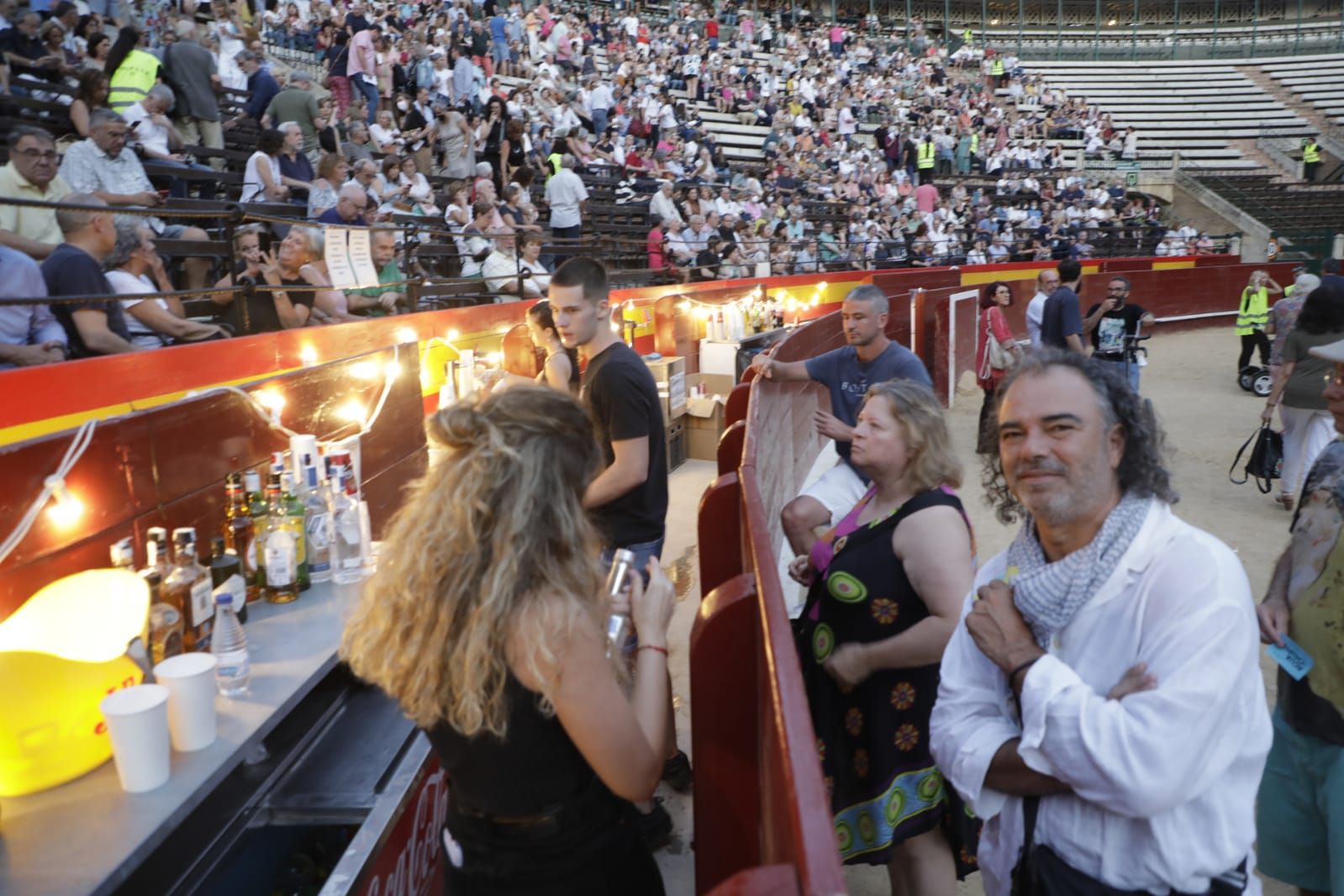 Concierto de Serrat en València