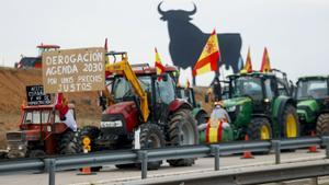 Los agricultores españoles generalizan sus protestas esta semana ante la crisis del campo