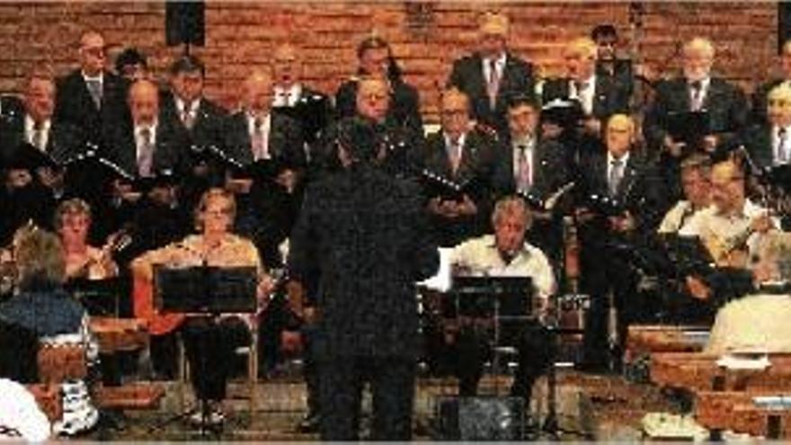 Concert de l&#039;Agrupació Coral La Llàntia i la Rondalla Puiggraciós a Igualada