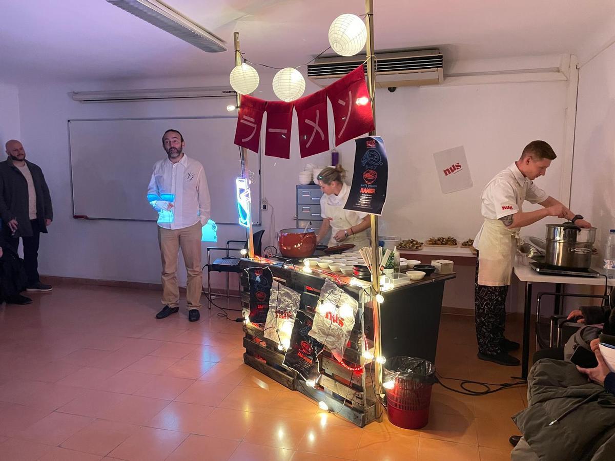 FOTOS | Investigadores de la UIB dan pistas de cómo será el futuro en un evento que combina ciencia, cine y gastronomía
