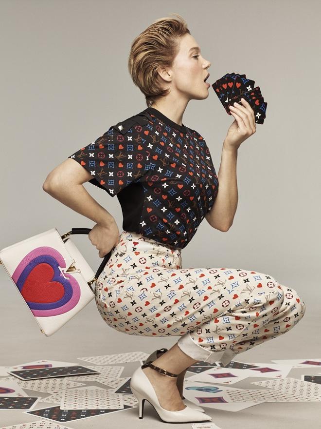 La actriz francesa Léa Seydoux posa con prendas de la colección 'Game On' de Louis Vuitton