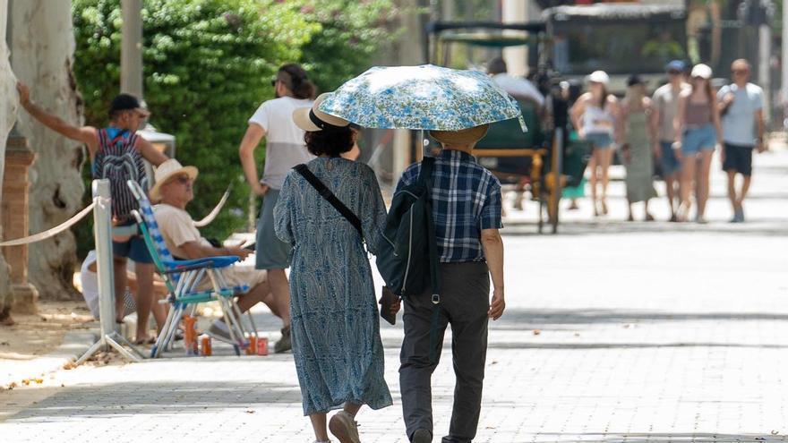 La guerra de Irán y la contención de los precios en algunas zonas encaran al turismo a un nuevo récord este verano