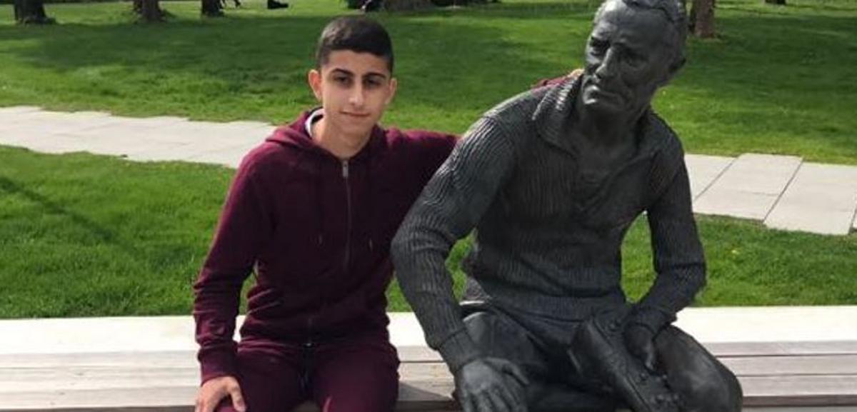 Ferhat en una foto de archivo