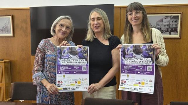 Isabel Gey, Amalia Goldar e Sonia Castro, na presentación da andaina | CEDIDA