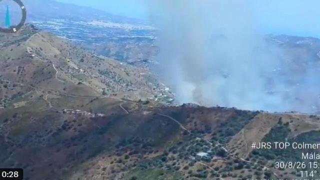 Imagen aérea del incendio forestal declarado en El Borge