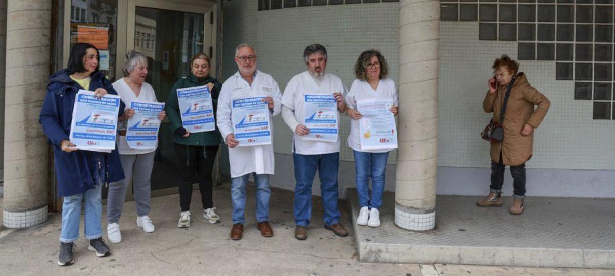 Asistentes a la concentración de Cambados. | IÑAKI ABELLA