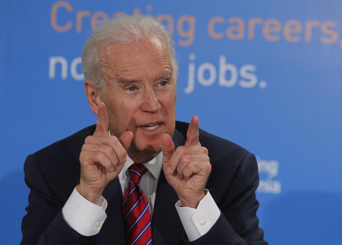 Biden confia que el Senat sàpiga bregar amb l’‘impeachment’ i la resta d’«assumptes urgents» Biden confia que el Senat sàpiga bregar amb l’‘impeachment’ i la resta d’«assumptes urgents»