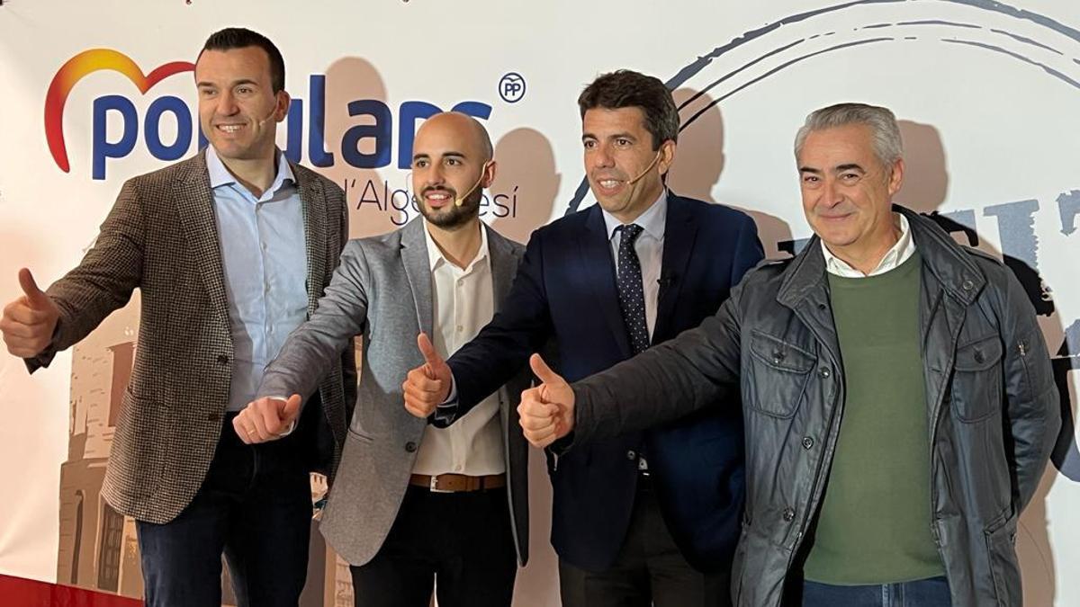 Mazón junto a José Javier Sanchis en Algemesí.