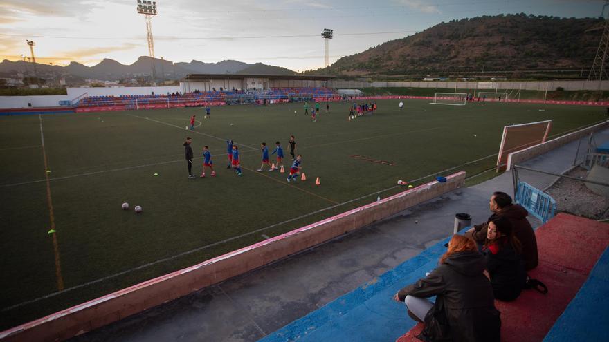 Sagunt esperará a final de temporada para renovar el césped del Nou Morvedre