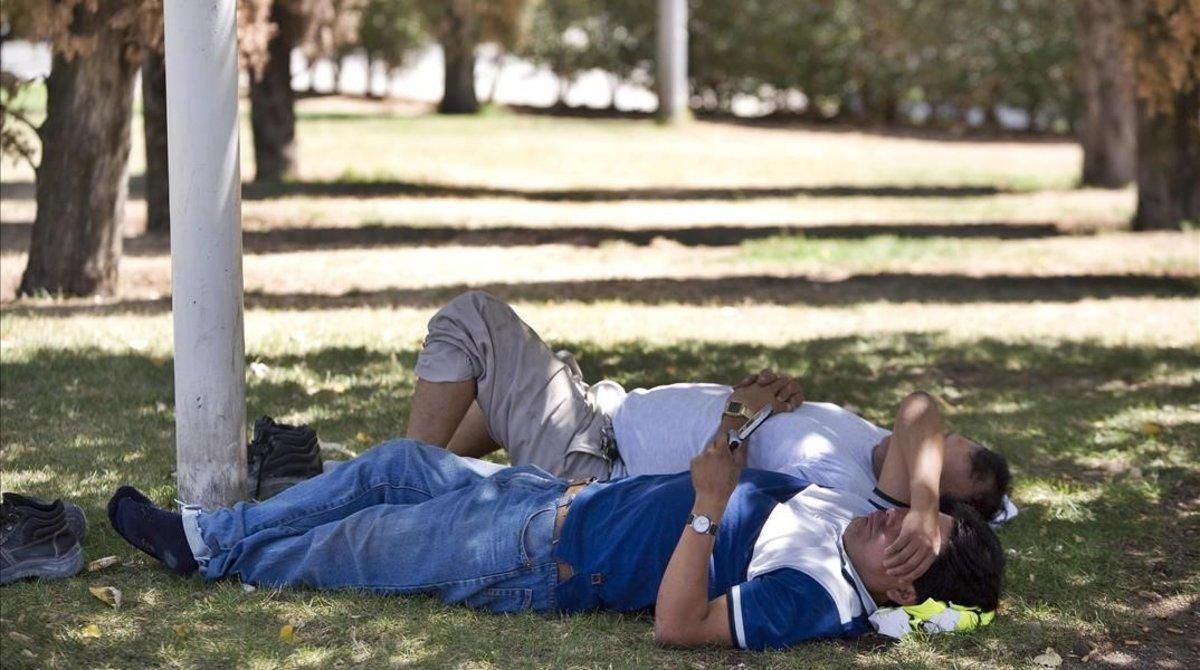 undefined8686155 barcelona 06 08 2008 ola de calor trabajadores de la constru190628172821 undefined8686155 barcelona 06 08 2008 ola de calor trabajadores de la constru190628172821