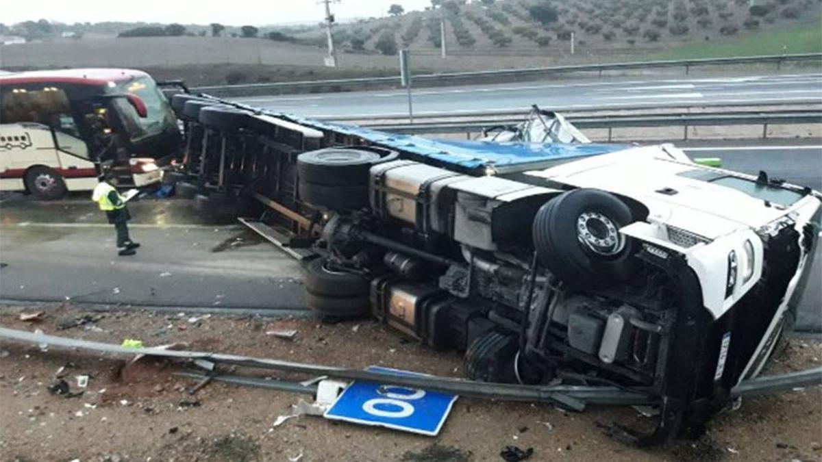 El accidente ha provocado el aplazamiento del Ríos Renovables-Jaén