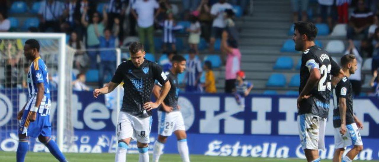 El Málaga CF está a punto de caer a una categoría marcada por los problemas y la inestabilidad.