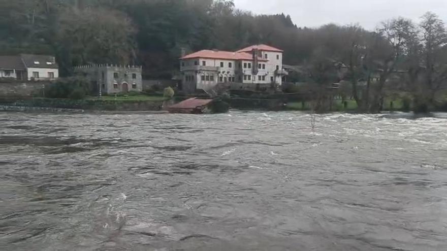 Abordan la restauración de los ruinosos molinos de A Ponte Maceira