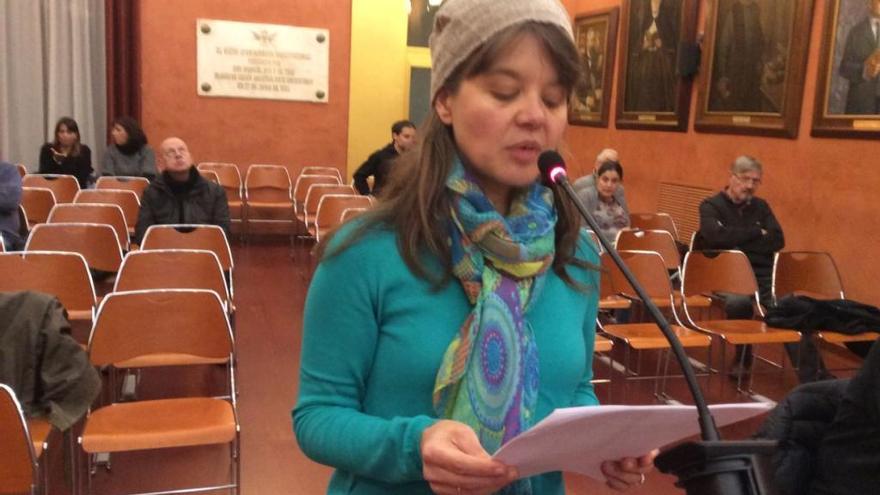 L&#039;Ajuntament de Manresa va aprovar la moció defensada per una representant de la plataforma Stop Comptadors