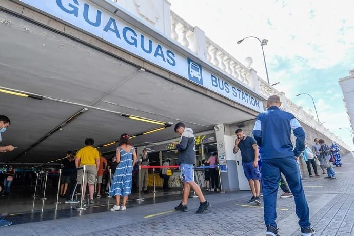 COLAS PARA ADQUIRIR EL BONO DE GUAGUA