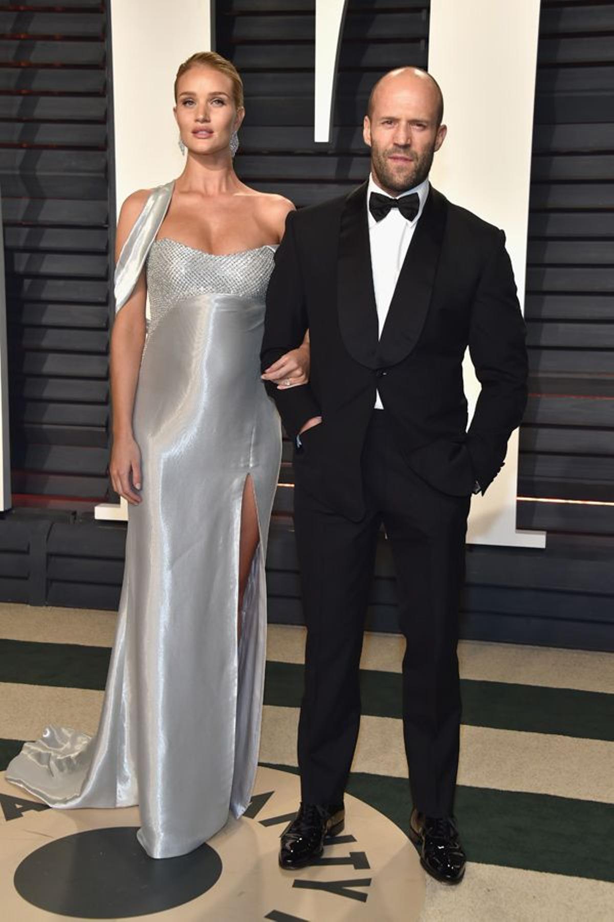 Premios Oscar 2017, Rosie Huntington-Whiteley con su pareja Jason Statham