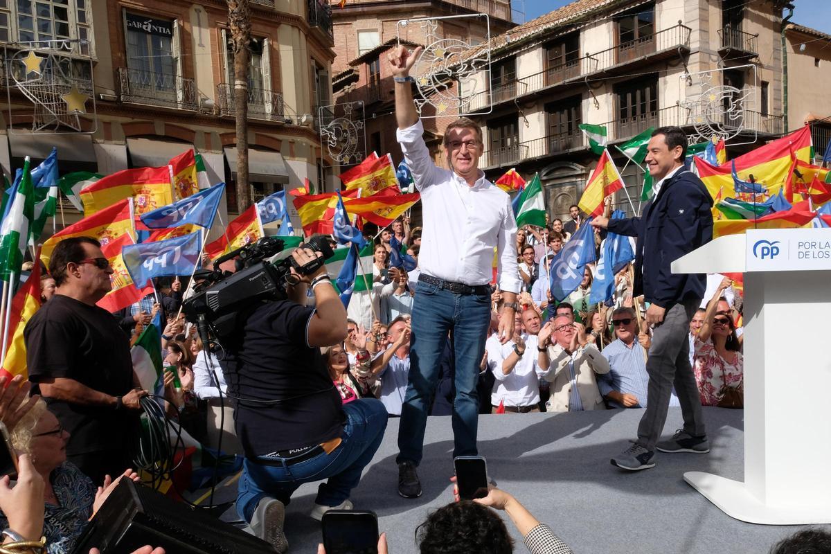 Feijóo y Moreno, durante el acto del pasado octubre en la Constitución.