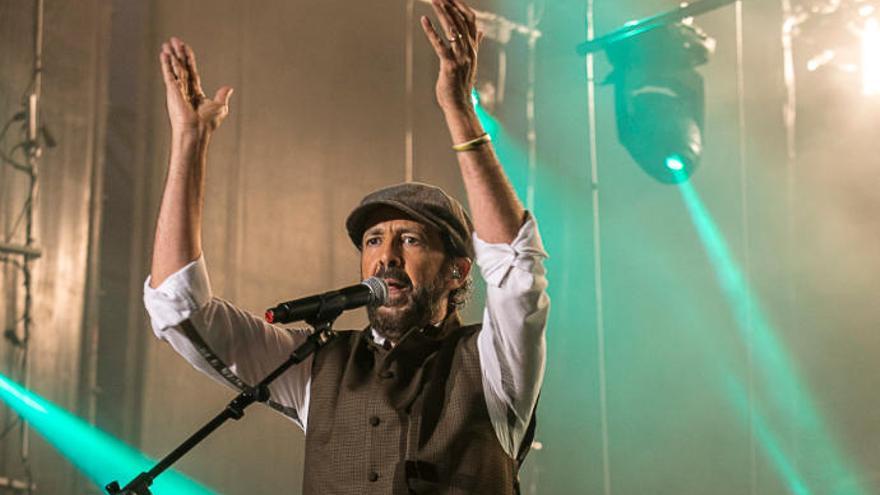 Juan Luis Guerra en Santa Cruz.