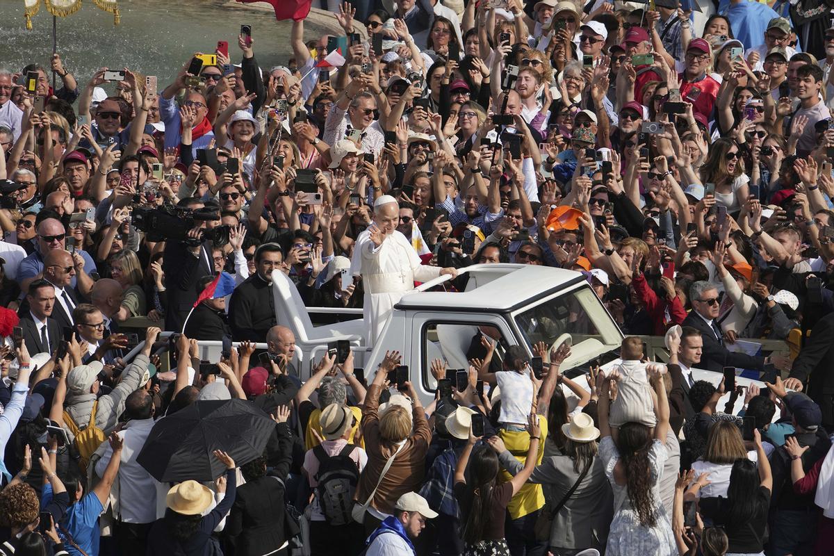 Misa de inicio del pontificado del papa León XIV