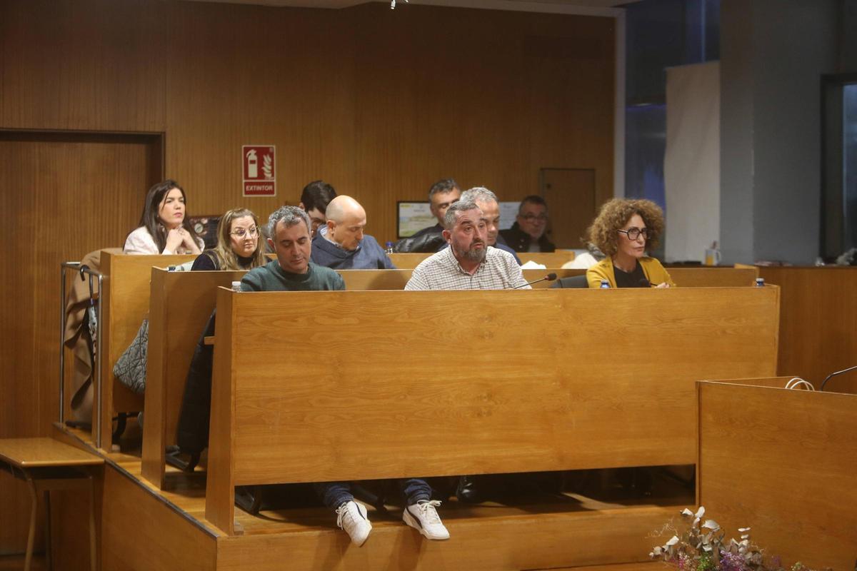 Ediles del grupo municipal del PP de Cangas, en el Pleno de enero.