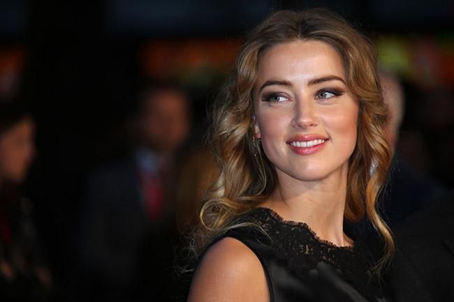 Amber Heard durante un evento en Londres
