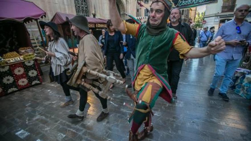 El Festival Medieval volverá a llenar Elche de animación y numerosas propuestas culturales.