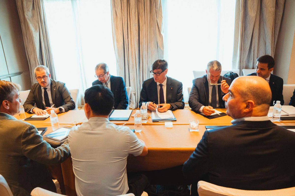 Illa comienza su último día en China con una agenda centrada en el sector de la automoción