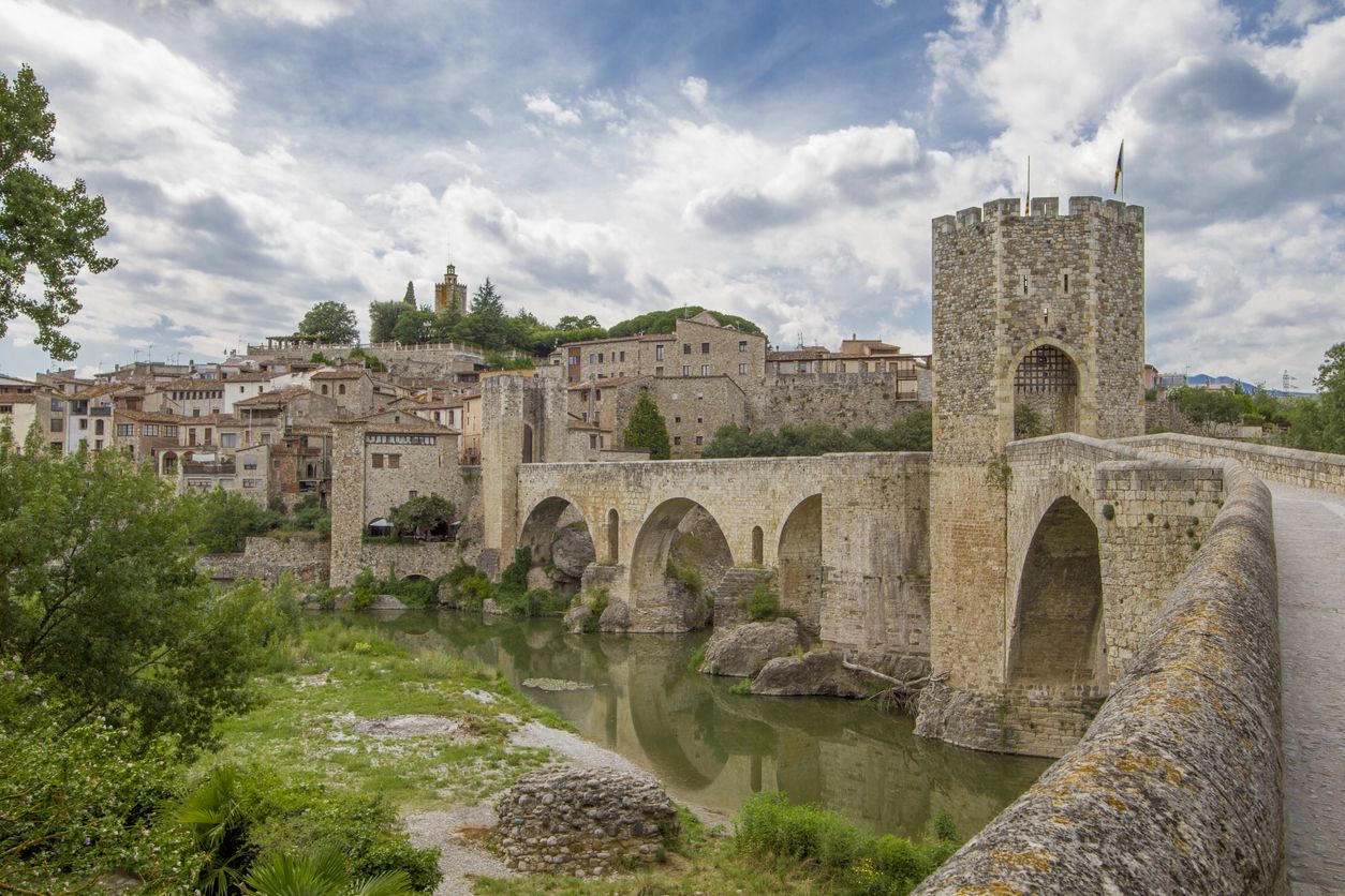 El Puente Viejo de Besalú