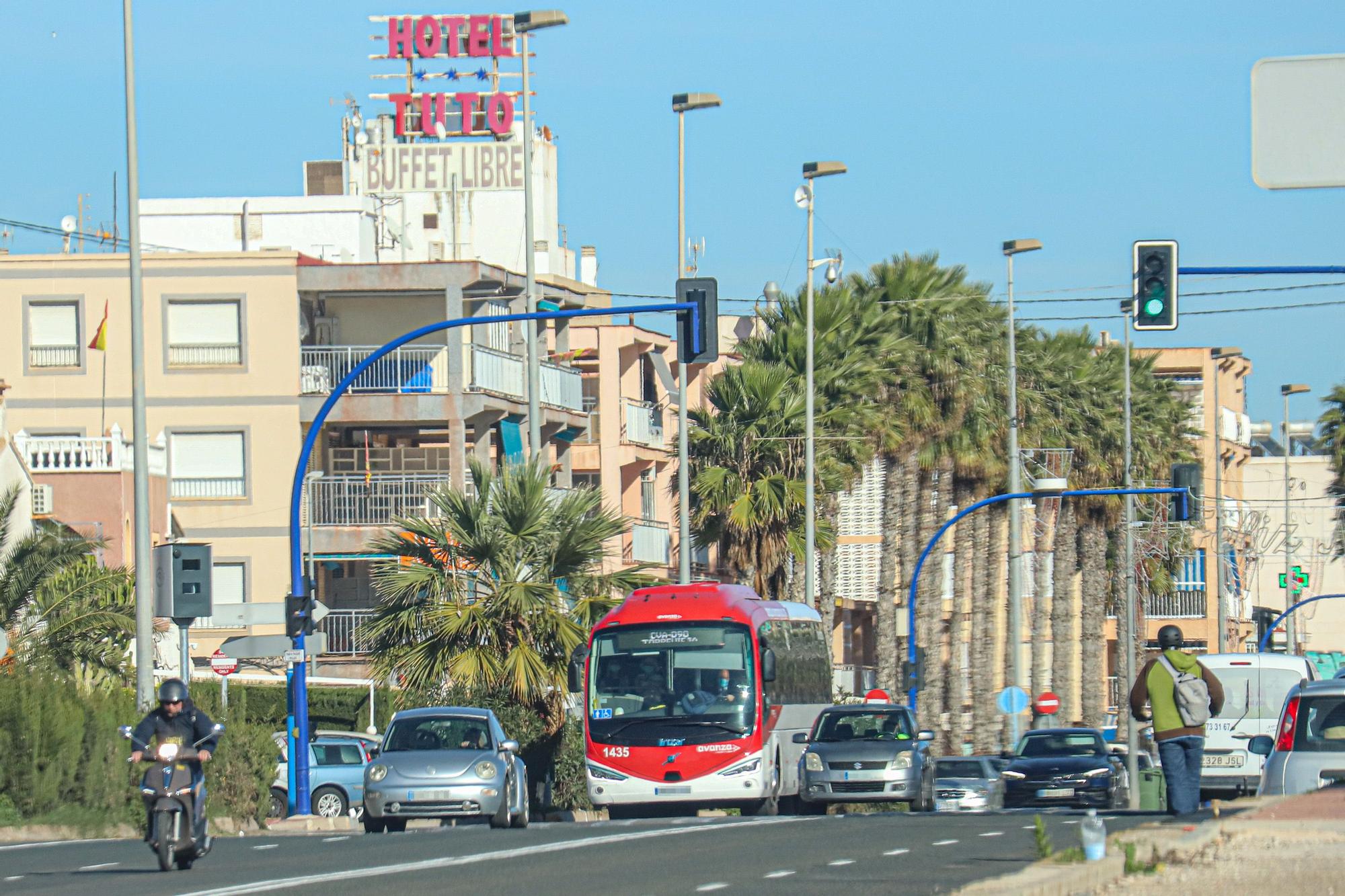 Torrevieja controla la velocidad de los vehículos dentro de la ciudad con tres nuevos radares fijos