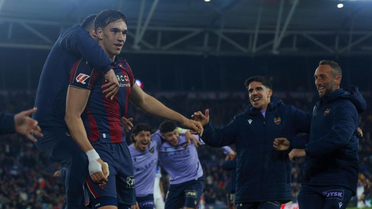 Levante UD: Carlos Espí, un revulsivo de oro... que ya es el máximo ...
