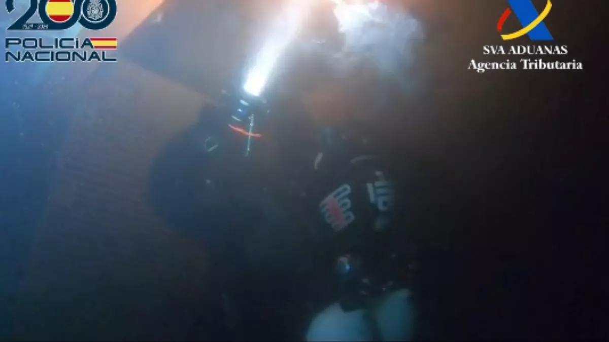 Hallan en Vigo 150 kilos de cocaína ocultos en el casco de un portacontenedores