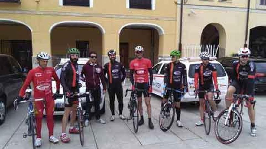 Los corredores del Zamora CX que compitieron en Villalpando.