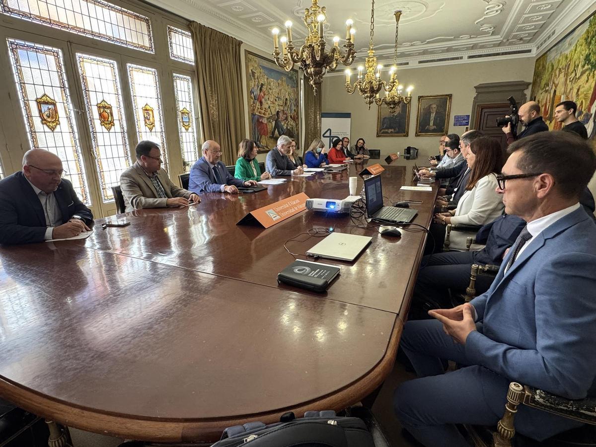 Reunión del Consejo Social de la Universidad de Alicante